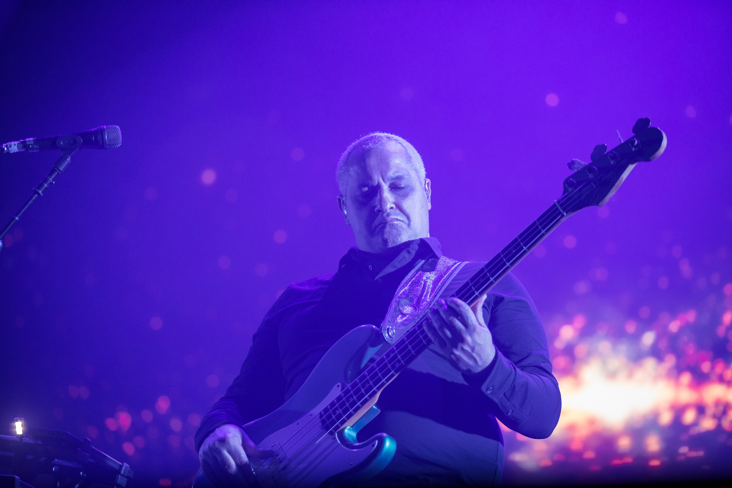 Bass Guitar Techniques Elevate Your Playing