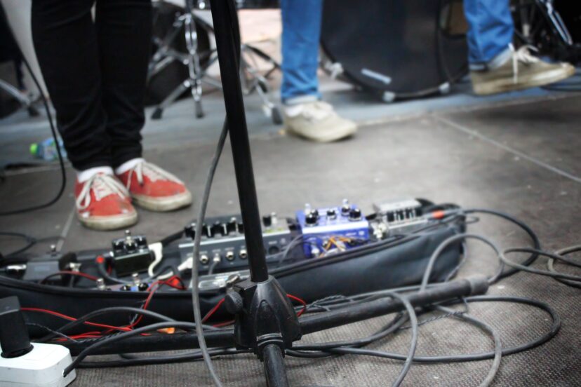 Bass echo pedal
